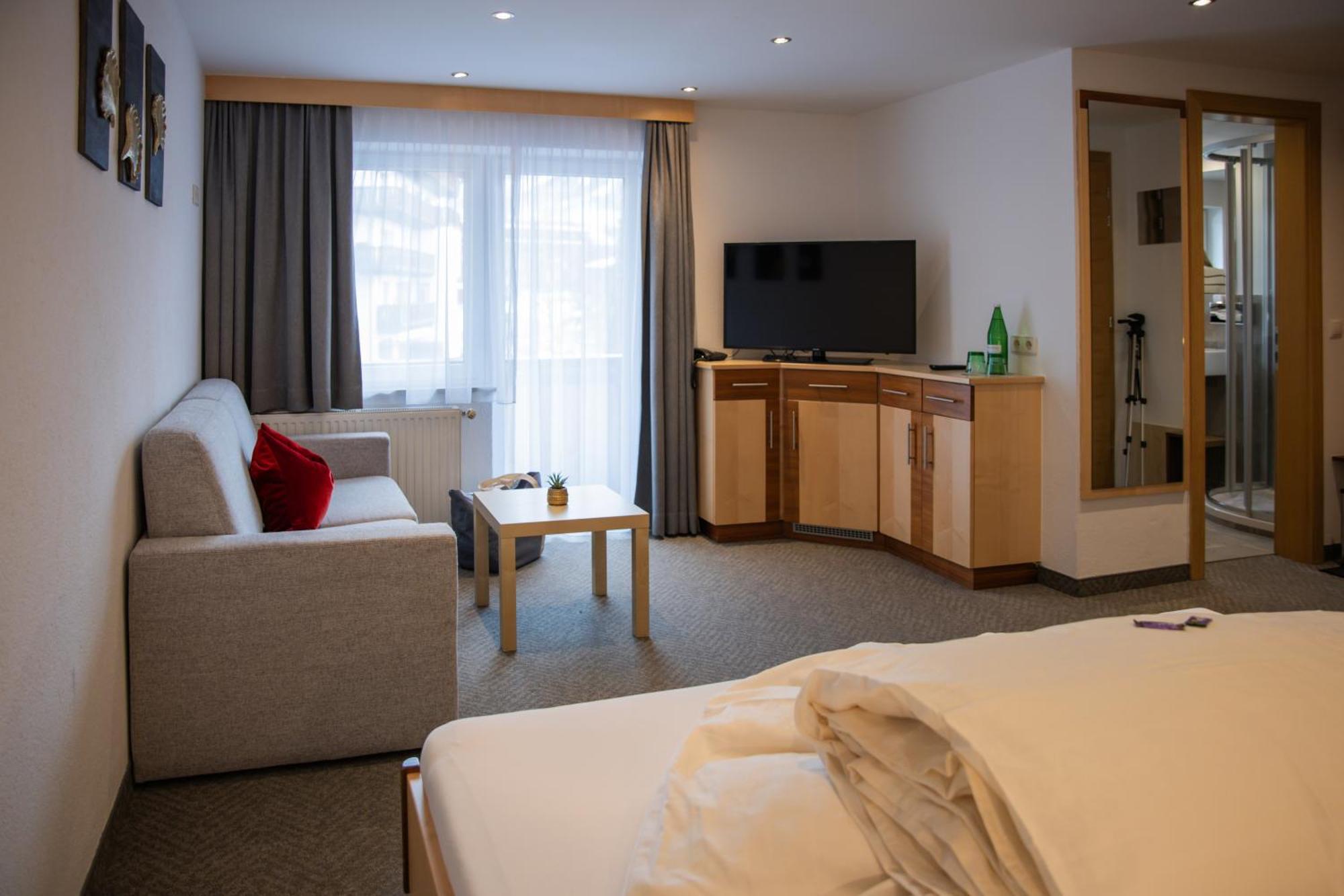 Hotel & Garni Das Koehle Inklusive Super Sommer Card 2025 Serfaus Kültér fotó