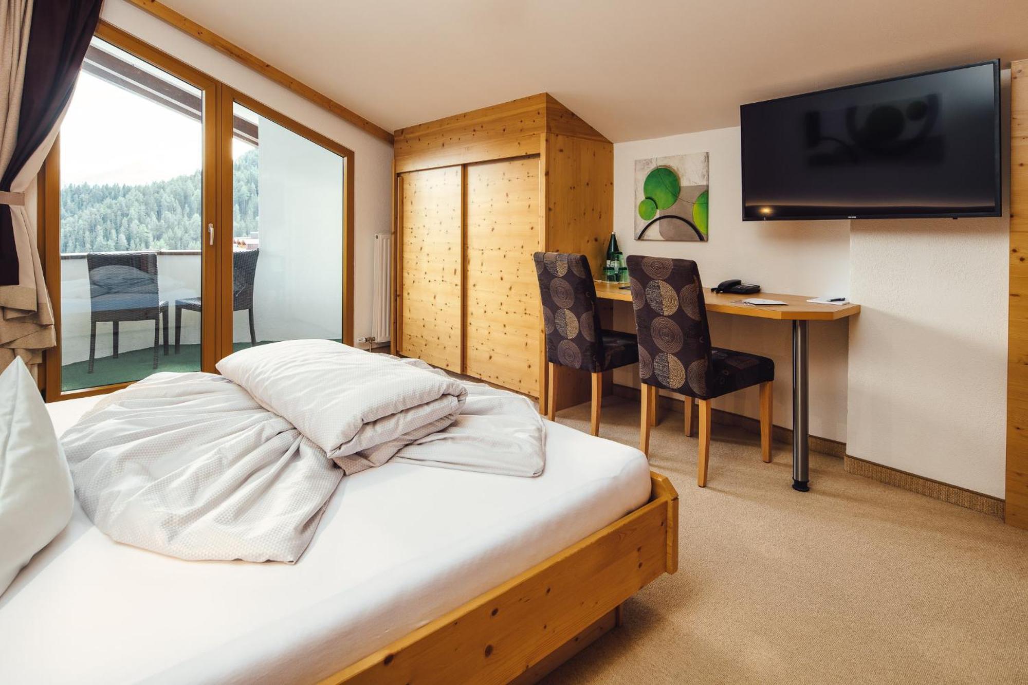 Hotel & Garni Das Koehle Inklusive Super Sommer Card 2025 Serfaus Kültér fotó